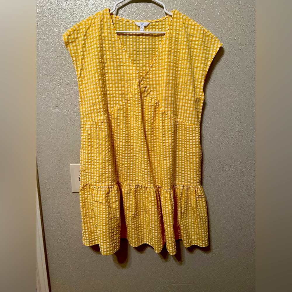 Yellow large dress
